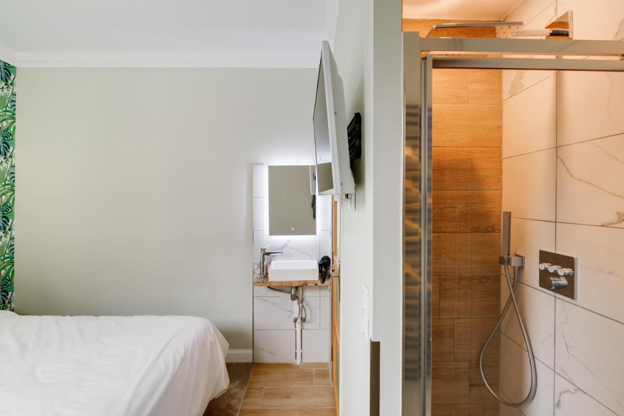 تولوز Hotel Une Chambre En Ville المظهر الخارجي الصورة
